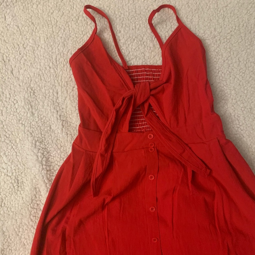 Red Dress - Picture 6 of 6